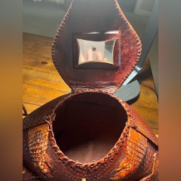 1940s Vintage Armadillo Taxidermy Purse/Handbag - Picture 7 of 8
